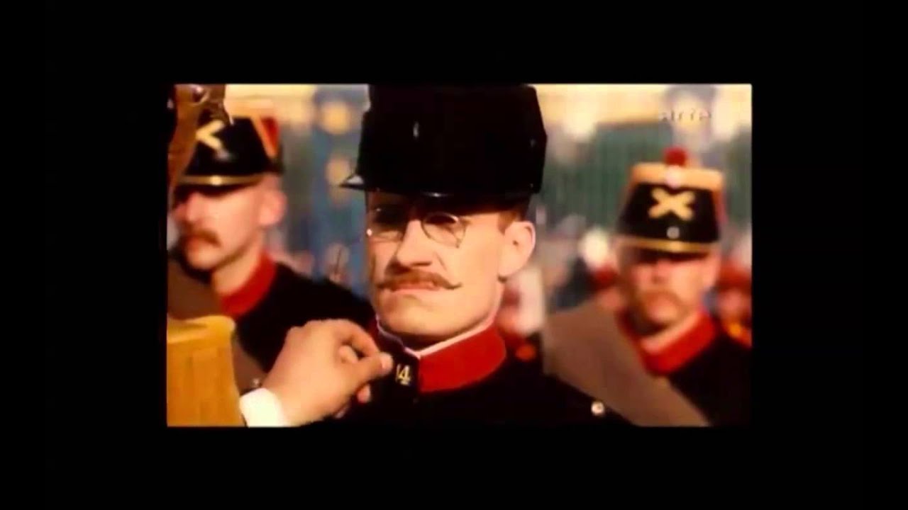 Miniature de la vidéo dégradation militaire du capitaine dreyfus du film L'Affaire Dreyfus