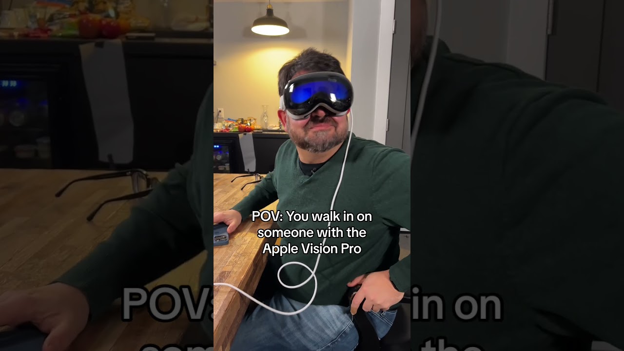 Always watching… 👀🤣  #apple #visionpro #tech