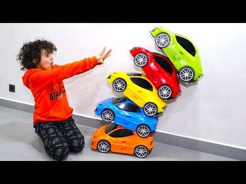 Sami and Amira find children's suitcase cars