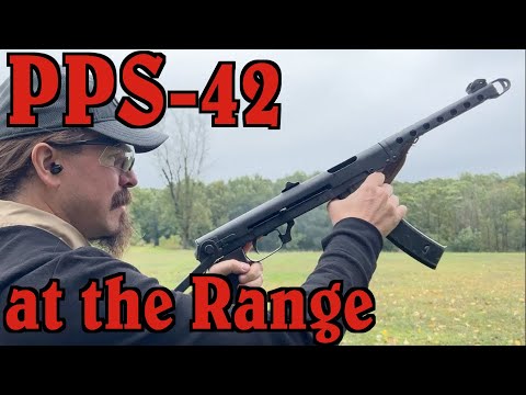 Leningrad's Emergency-Production PPS-42 at the Range