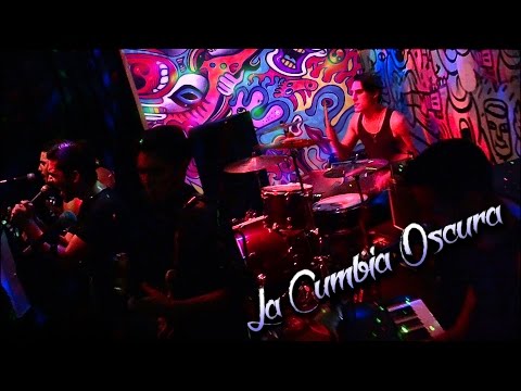 La Chinga - LA CUMBIA OSCURA (Lyric Video)