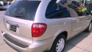 preview picture of video '2005 Chrysler Town Country Tuscumbia AL'