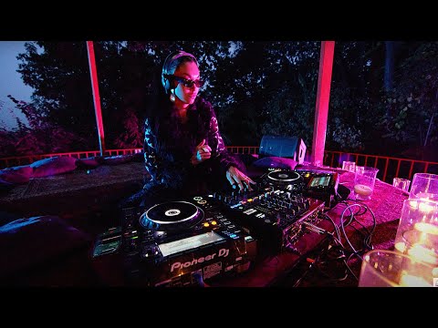 Deenara - Live @ Kureni, Kiev Ukraine / Indie Dance, Melodic House & Techno