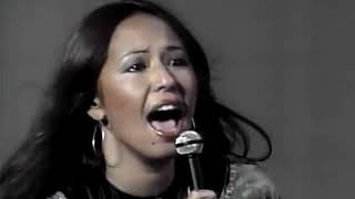 Yvonne Elliman - I Can&#39;t Get You Out of My Mind - 1977 pop music video