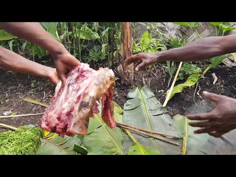 2019 Preparation of a Traditional Papua New Guinean MUMU (**Graphic**)
