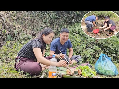 Chức took Hằng on a picnic so she could forget what had happened.