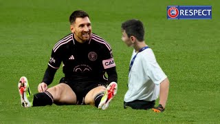 When Footballers Respond to Fans MQDEFAULT Thumbnail