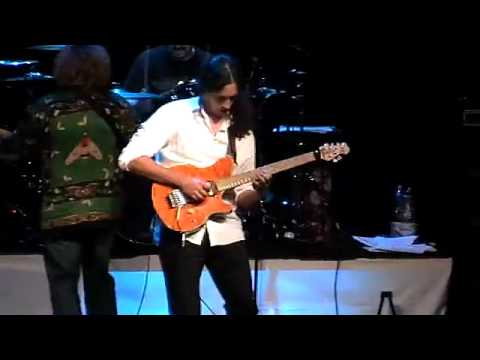 Stu Hamm ,Damjan Pejcinoski,Mike Vanderhule - "Lone Star" Live in Bucharest