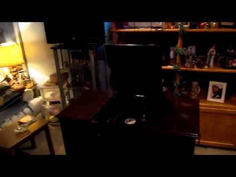 EDISON'' 1923 VICTROLA