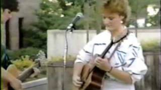 Early Indigo Girls, Decatur On The Square 05-09-1987 Part 01/14