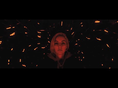 MOMO - Katarína (prod. Hoodini x Junis) |Official Video|