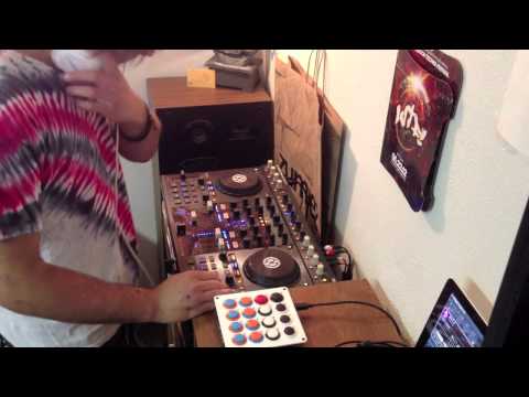 EXENTRIA - Mix #2:Happy Hardcore (June 2012)