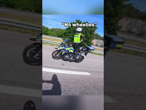 Supermoto VS Police #bikelife #supermoto #police