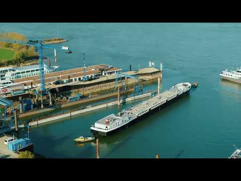 HGK Shipping GmbH — Construction Video of TMS Curiosity