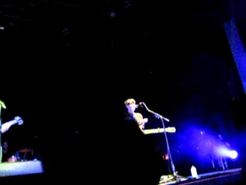 Tegan and Sara short banter