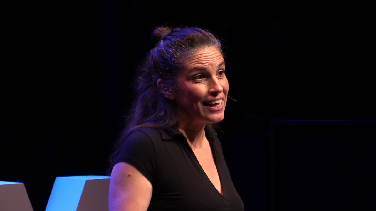 Mary Jane Claydon on stage