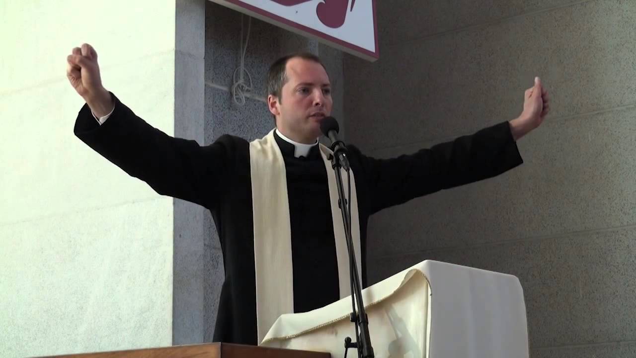 Creio em um só Deus - Pe. Duarte Sousa Lara