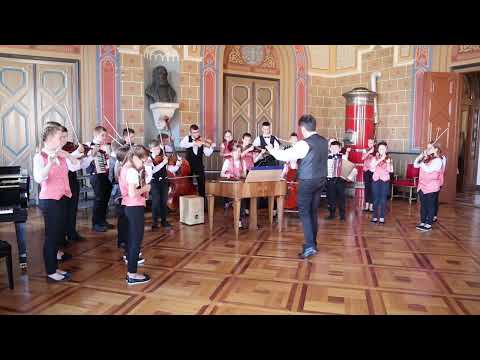 ORCHESTRÍK - dirigent Dr. Juraj Súdi – ZMES SLOVENSKÝCH ĽUDOVÝCH PIESNÍ – úprava: Juraj Súdi st.