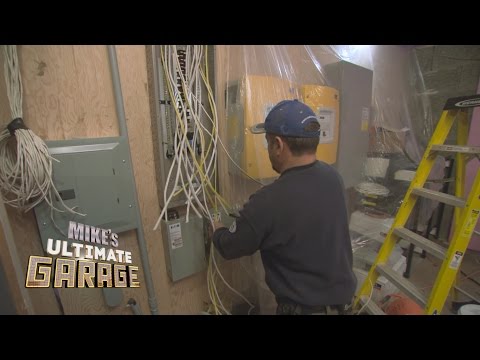 download lagu mp3 mp4 Mikes Electric, download lagu Mikes Electric gratis, unduh video klip Mikes Electric