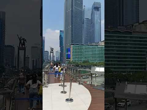 Pemandangan dari Halte Busway Bundaran HI Jakarta