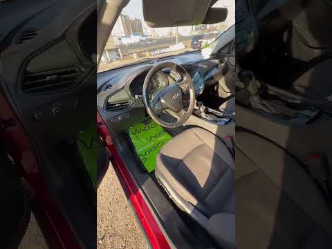 фото volvo v60 i 0