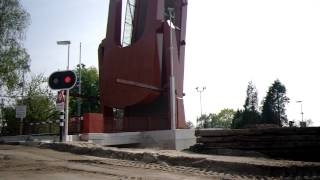 preview picture of video 'Rijnbrug, ophaalbrug Drawbridge Leiderdorp'