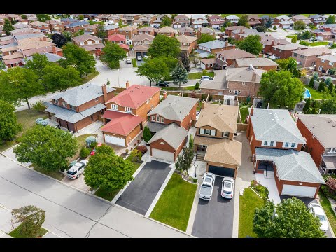 114 Cabinet Crescent, Woodbridge Home for Sale - Real Estate Properties for Sale