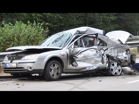 Car Crash Compilation 2017 world wide