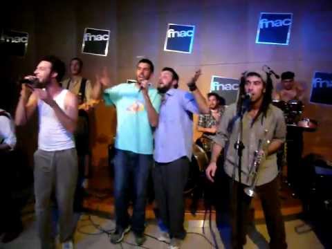 BACIAMOLEMANI & LA PEGATINA - La Corriera (Barcelona)