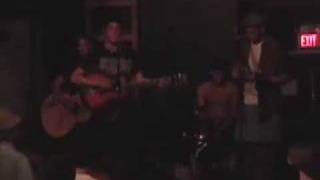 Shakey Bones - Love Cake - Live at The Smell