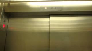 preview picture of video 'Athol: TG-850 Take of the Faster Payne Traction Elevator @ Athol Memorial Hospital'