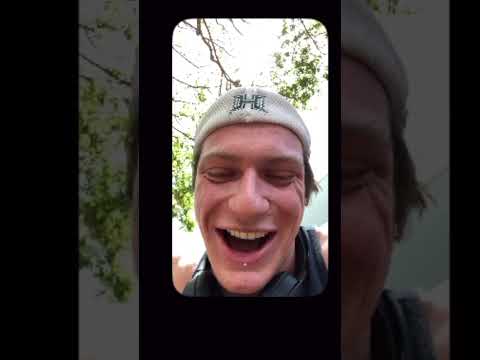 Stranger FaceTimed her DAD😱😂 #shorts