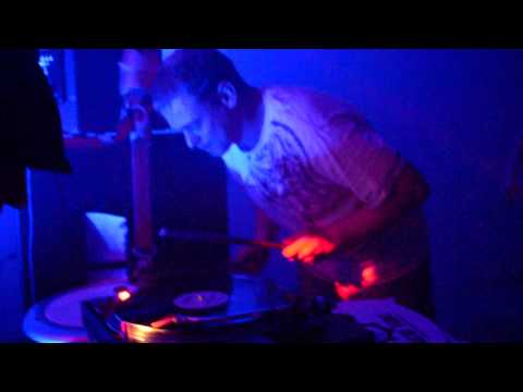 DirtyTekkRaiders alias Miss Sugar, Steve Haze und Dirk der Klopfer @Lindenhof Adventsparty