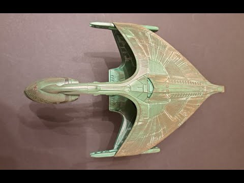 Eaglemoss Hero Collector Unboxing - Star Trek Romulan Warbird D'Deridex Class Special Issue