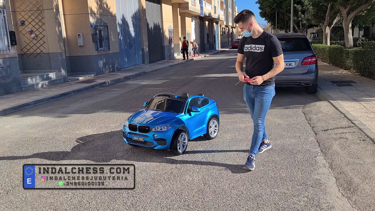 BMW X6 M para niños de una y de dos plazas, coche a bateria 12V con mando RC