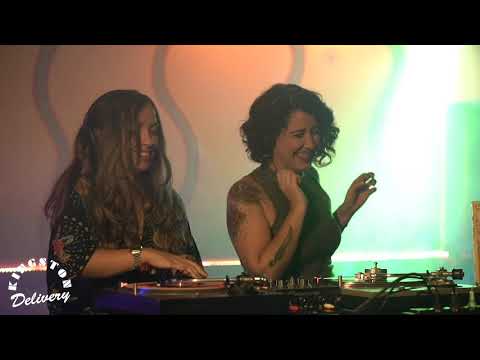 #KingstonClubDelivery | Djs Rafa Jazz & Julia Weck (Live Set)