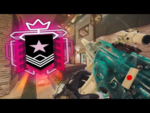 HOW THE BEST CONTROLLER CHAMPION PLAYS RANKED - Rainbow Six Siege Console Solar Raid