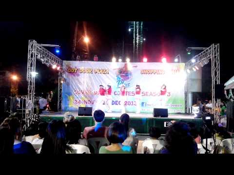 20131208 CrayonBlink Cover Crayon Pop Audition @ Outdoor Plaza Lotus Plus Srinakarintra