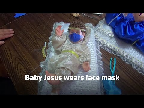 嬰兒耶穌在玻利維亞戴面具 (Baby Jesus wears face mask in Bolivia)