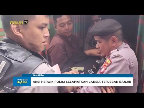 TIM GABUNGAN EVAKUASI WARGA SAKIT DI TENGAH BANJIR CENGKARENG