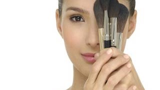 How to Set Loose Powder Foundation - Makeup Tips