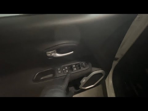 How to Change Out the Window Switch on a 2015-2018 Jeep Renegade. DIY.