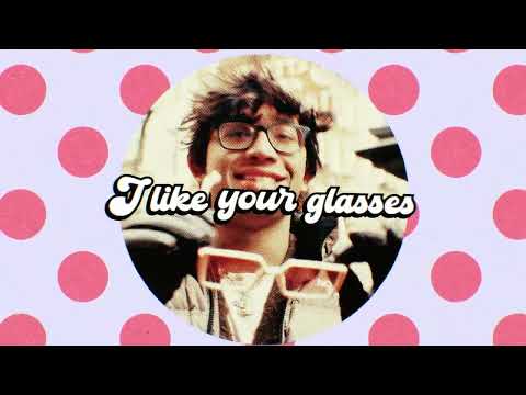 i like ur glasses のサムネイル