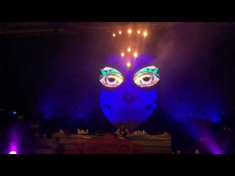 Hannah Wants - Track Cirez D   On Off @ Valhalla Festival 2016