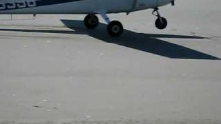 preview picture of video 'Beach Landing - Copalis State Airport'