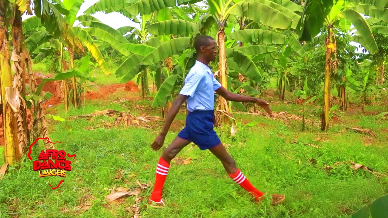 Village Wrestling Dance Challenge - Afro Dance Laughs