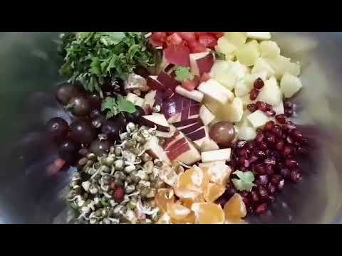 Chatpati Fruits Chaat@Deval's healthy recipes. Very good source of Vitamins.