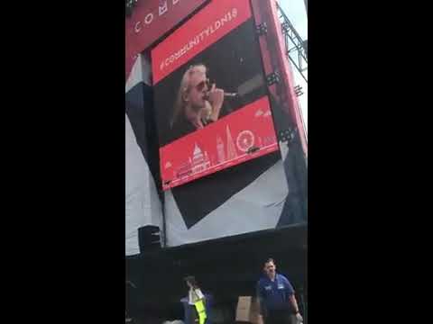 Sundara Karma One Last Night On This Earth 010718 Community Festival