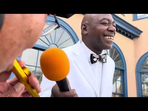 Satchmo at Santa Monica Pier aka LennyHoops aka Lenny the Great feat. KaReiOke!
