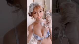 TikTok ギリギリ動画　美女ビキニ集